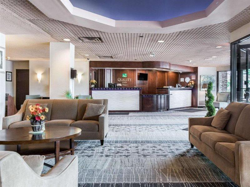 Wingate By Wyndham Troy Hotel Exterior foto